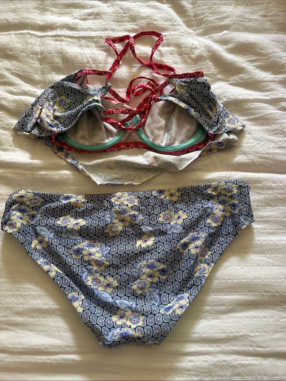 Floral Print Ruffle Bikini Set - Blue & Red - Picture 2 of 4